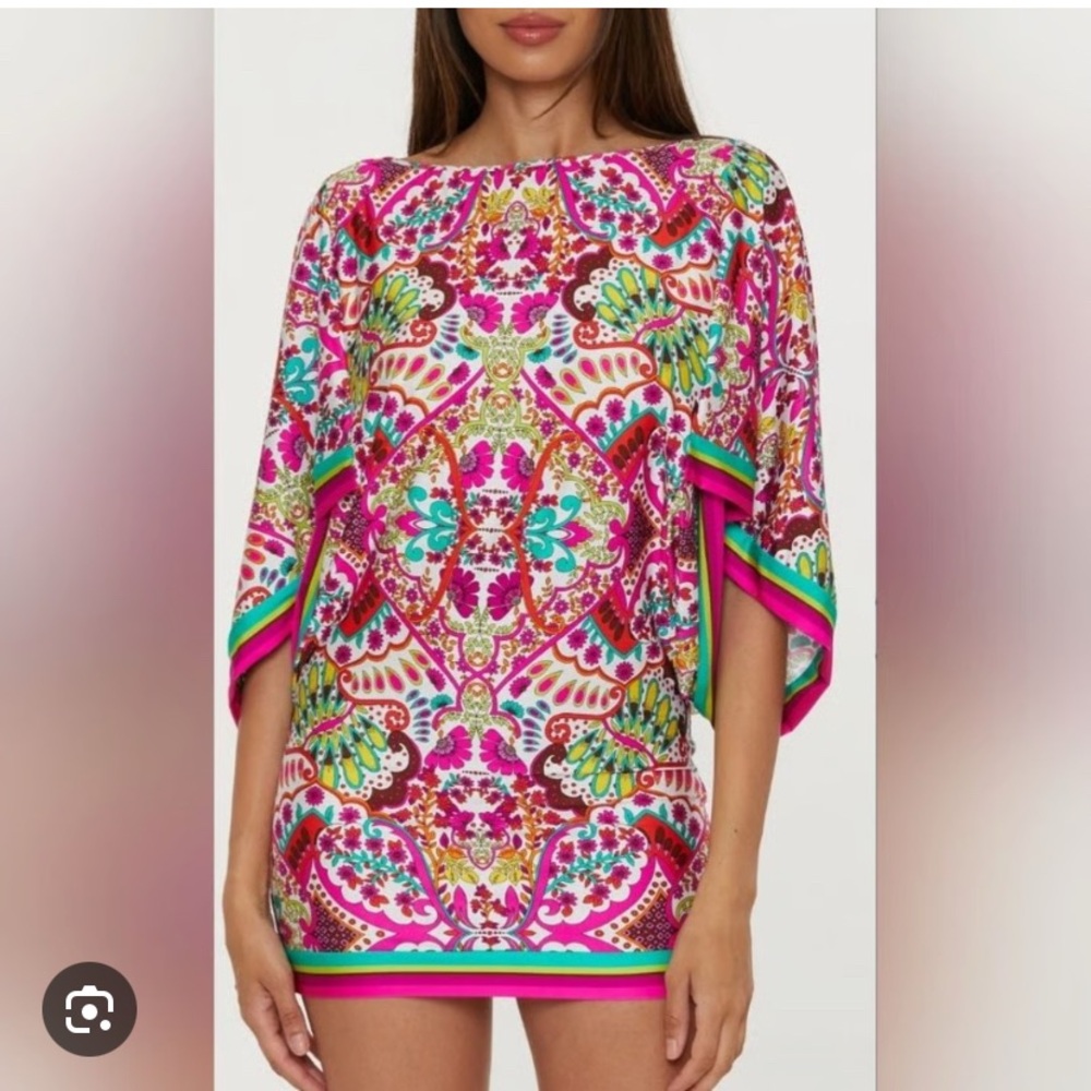 Trina Turk Hawaiian Gardens Boatneck Swim Tunic medium